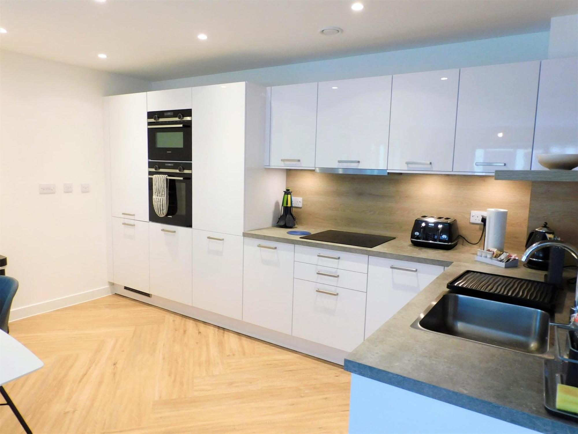 Brand New Gorgeous 2 Bed In Finnieston Glasgow