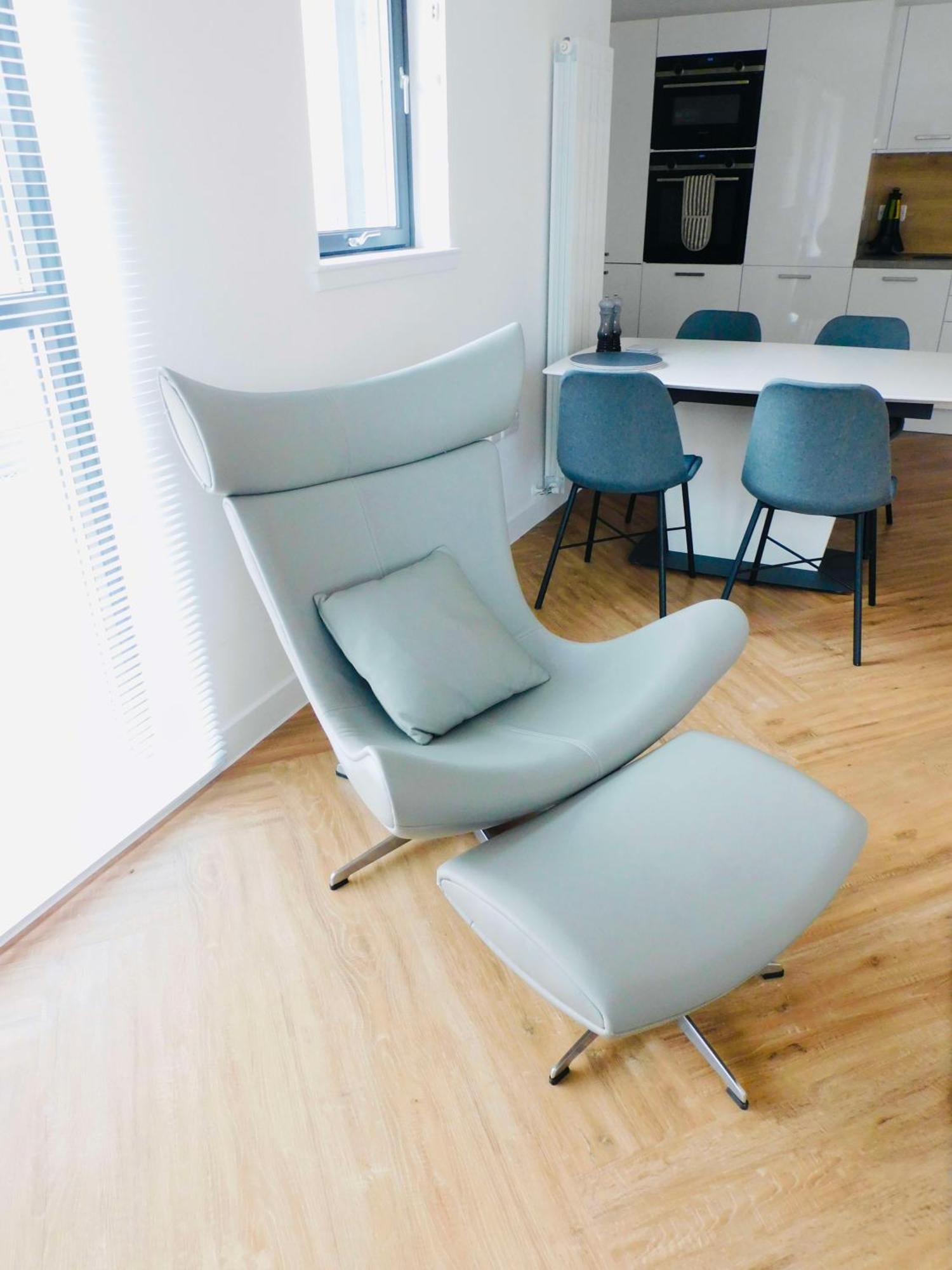 Brand New Gorgeous 2 Bed In Finnieston Apartment *