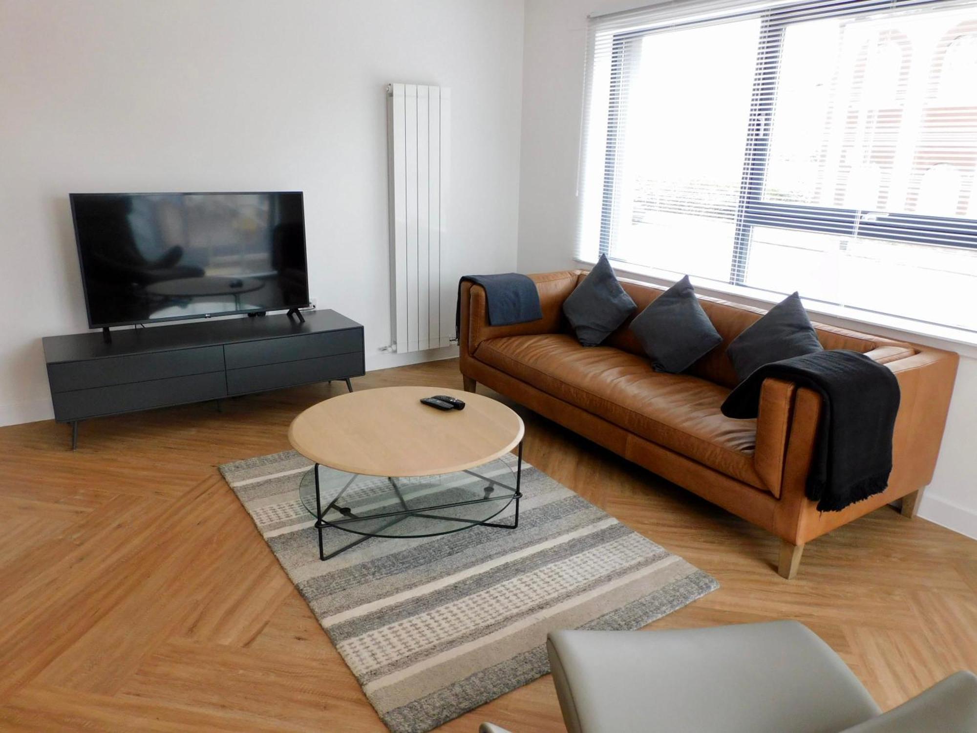 Brand New Gorgeous 2 Bed In Finnieston * Glasgow