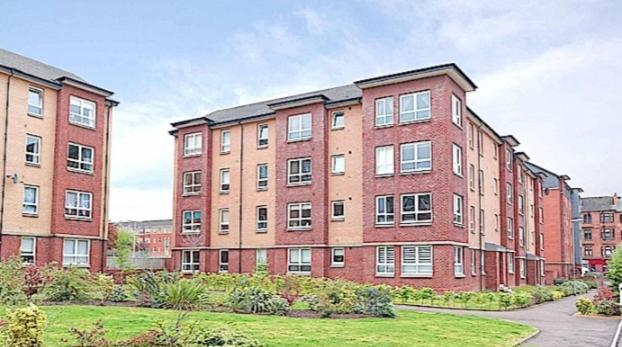 Spacious Modern Apartment Glasgow