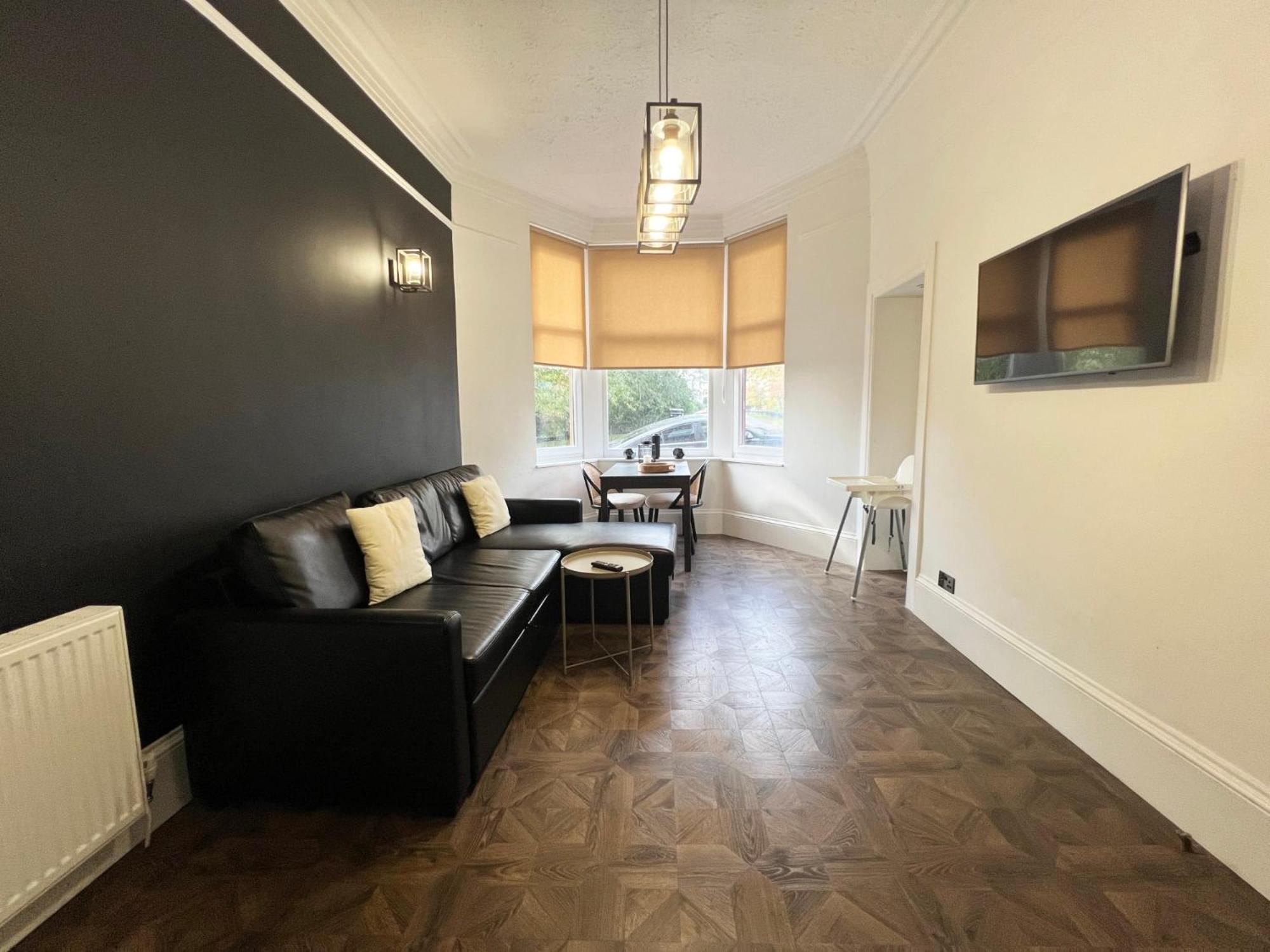 Cosy Retreat With Modern Amenities Glasgow