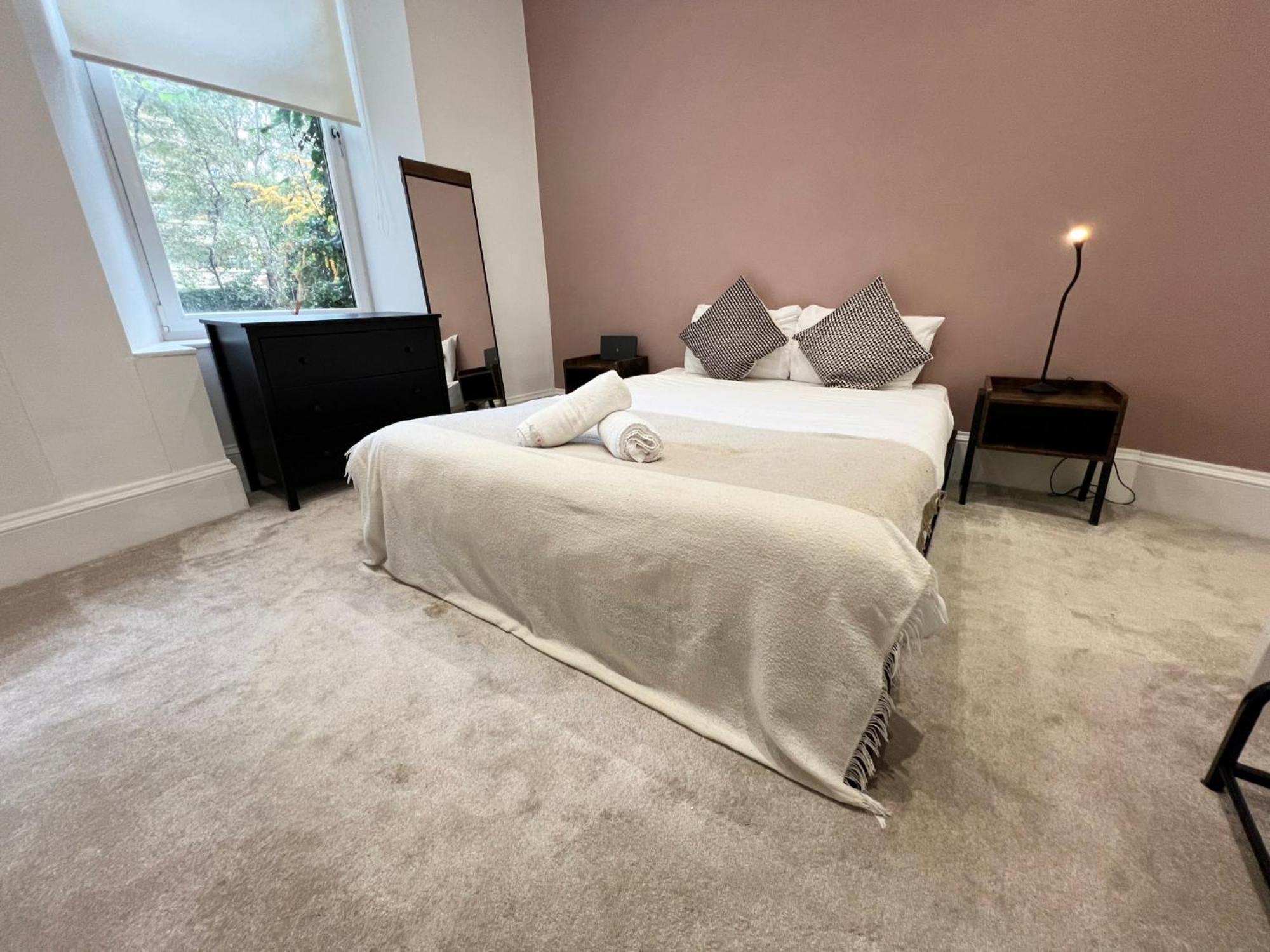 Apartment Cosy Retreat With Modern Amenities *