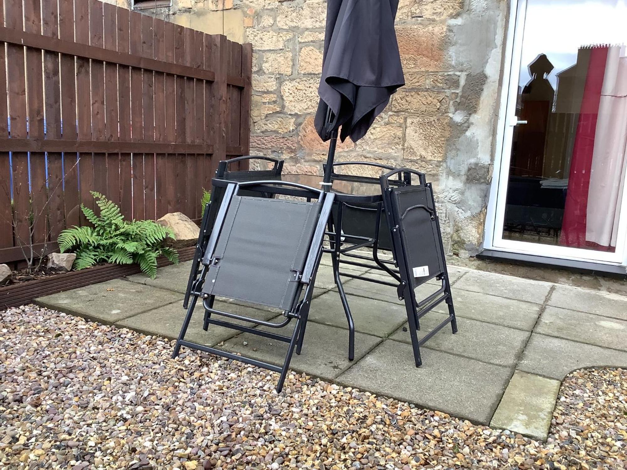 Ground Floor With Garden Apartment Glasgow