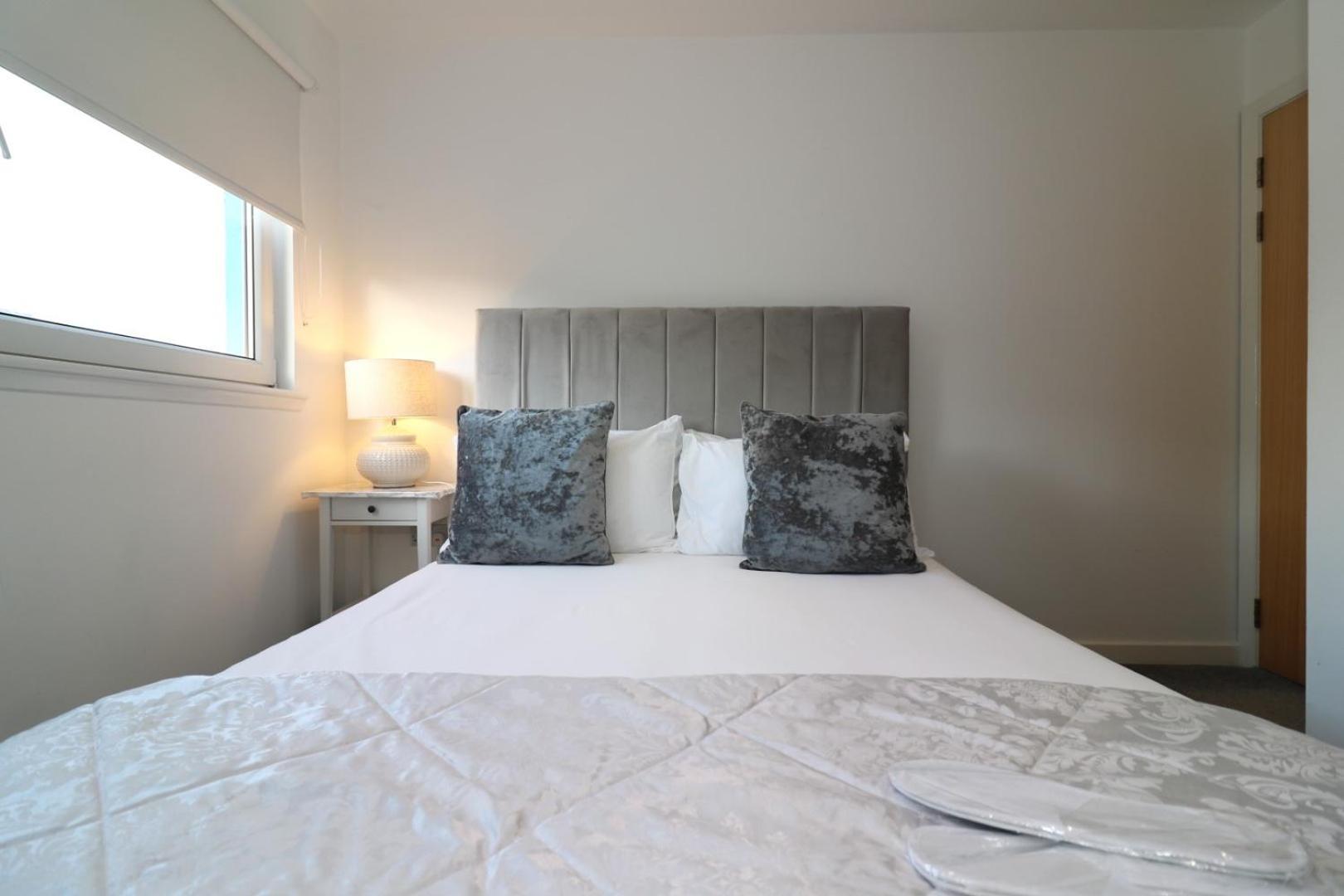 Apartment Glas-go 2 Bedroom 3 Min Walk To Secc Hydro Free Parking Onsite Glasgow
