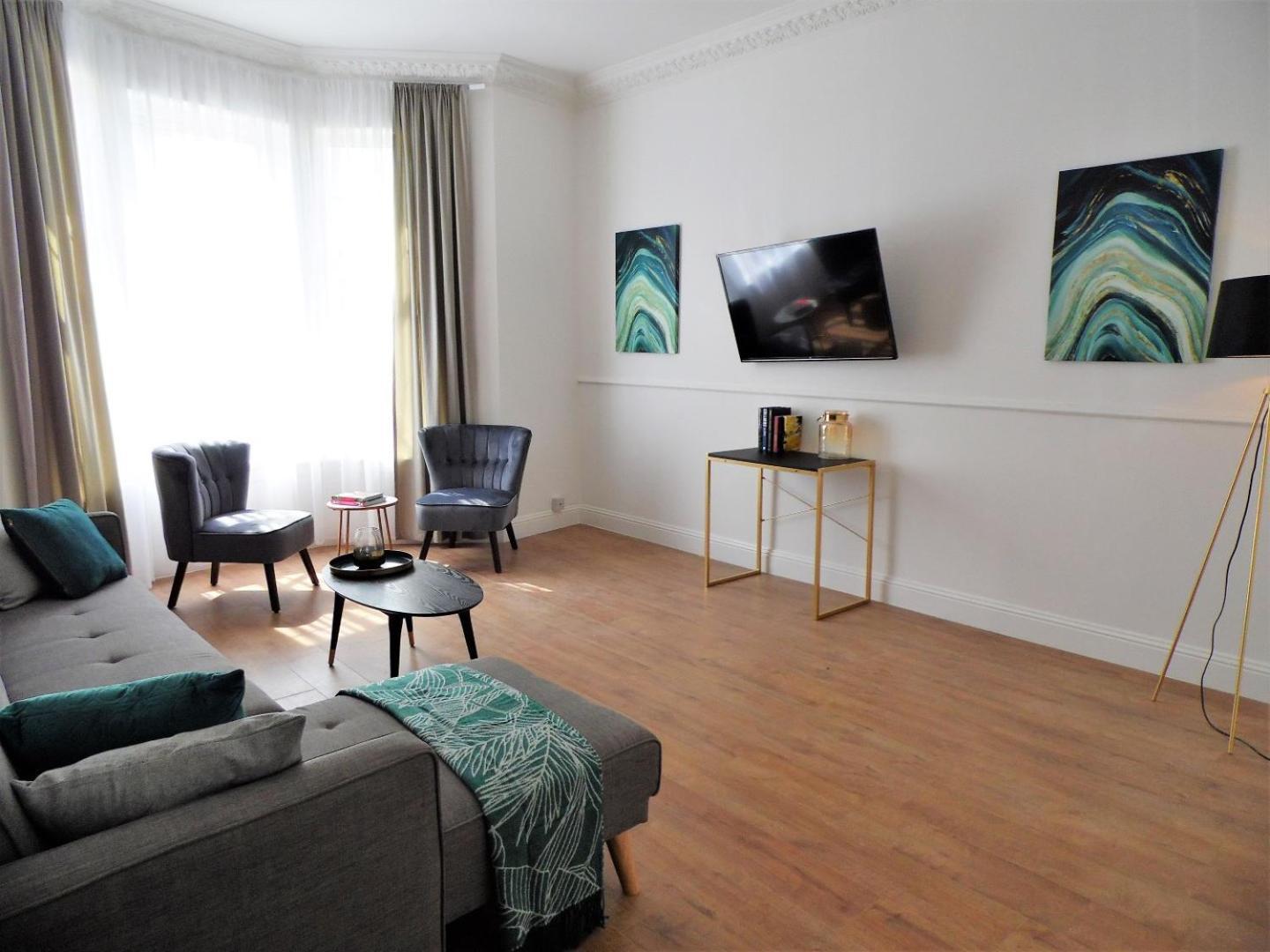 Signature - Langlands House Glasgow
