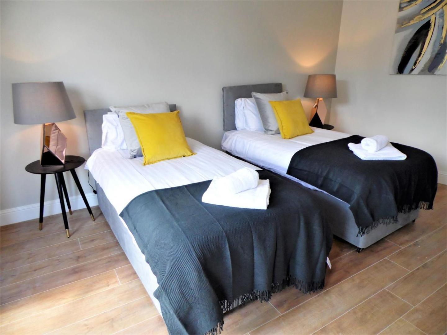 Signature - Langlands House Apartment Glasgow