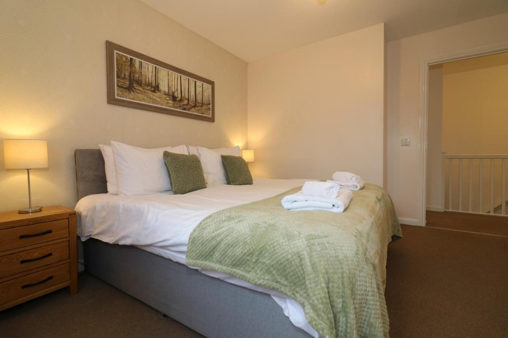 Signature - Angus House Apartment