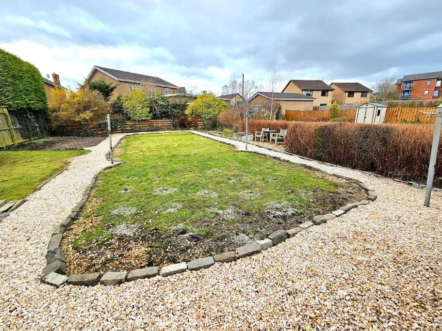 Holiday home Charming 3-bed Oasis-free Parking Glasgow