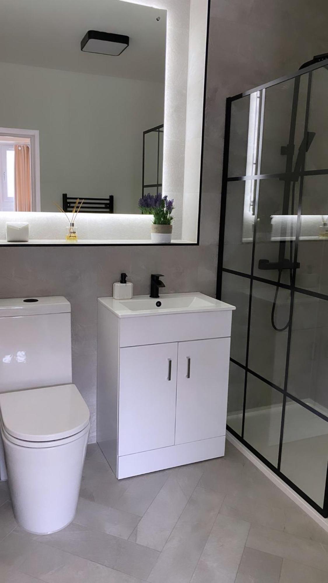 3 Bedroom House Near Centre Sleeps 7 Apartment Glasgow