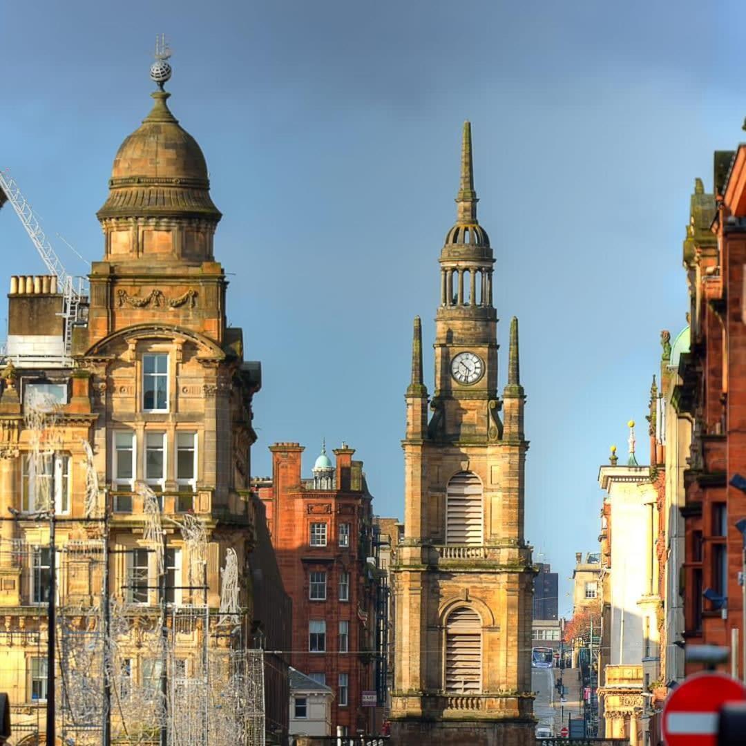 Getaway With Free Parking Holiday home Glasgow
