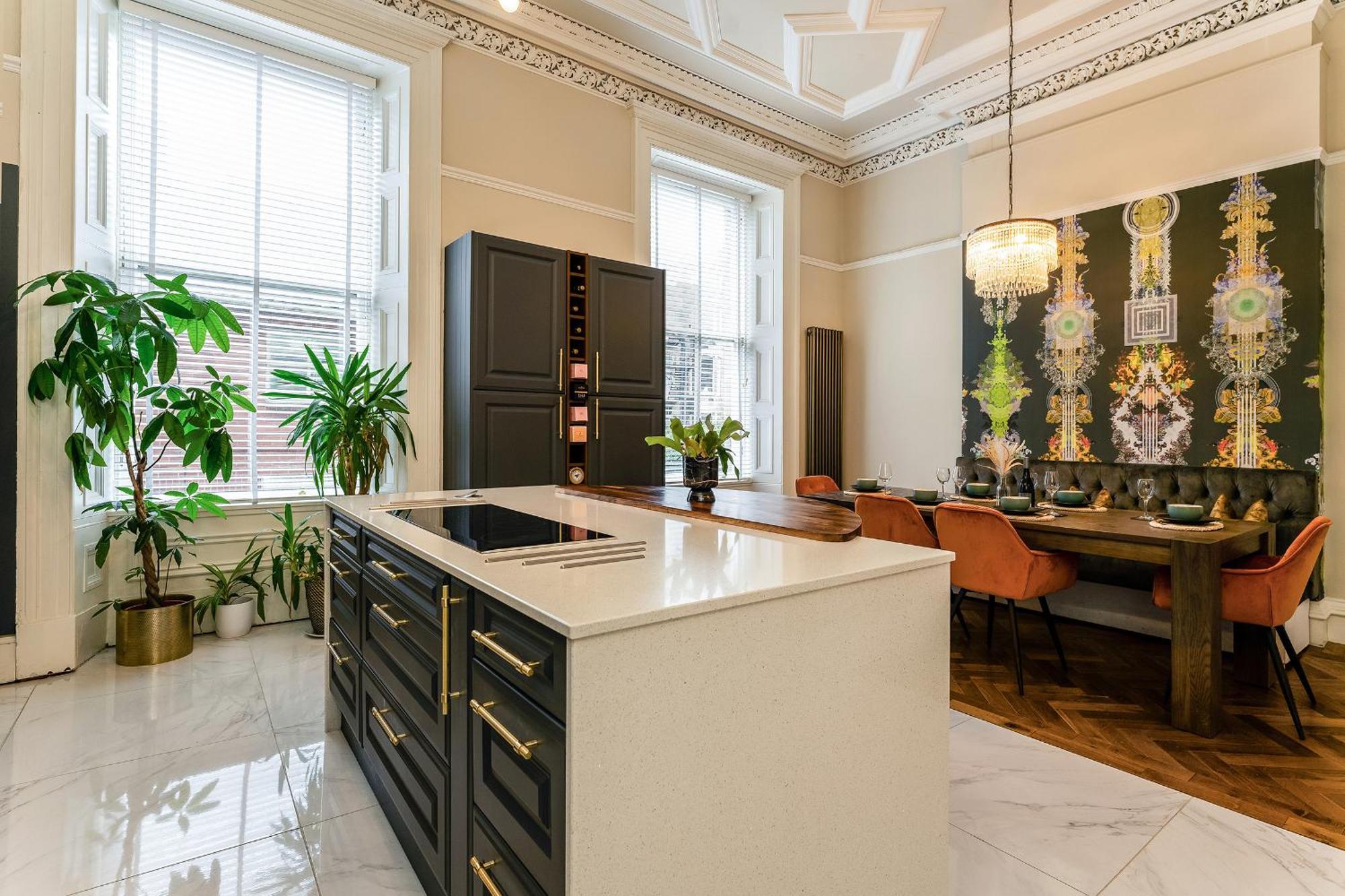 Apartment Luxurious Park District Duplex *
