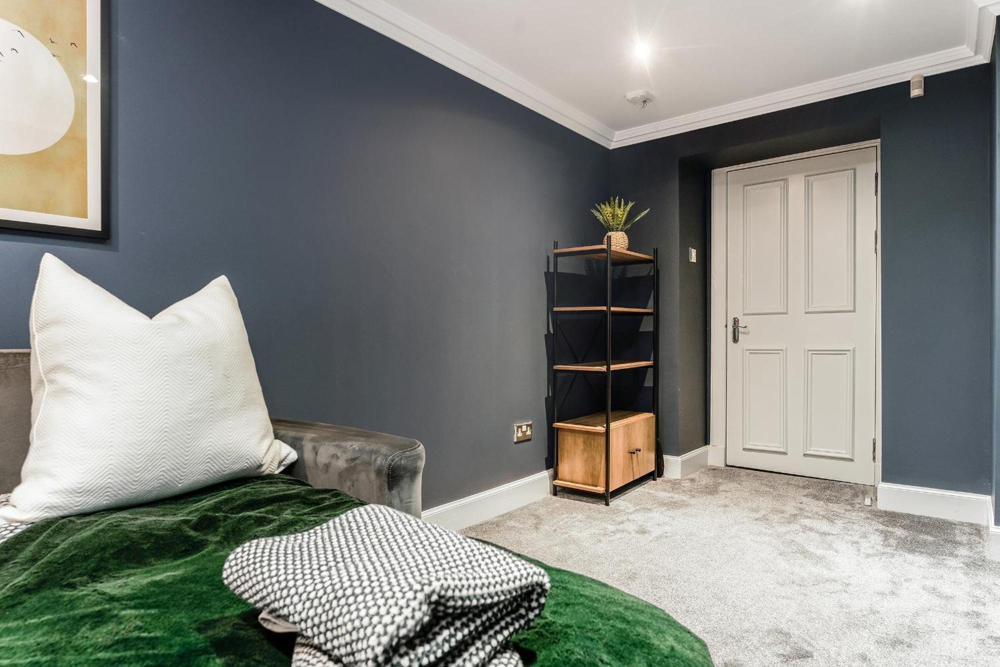 Apartment Luxurious Park District Duplex