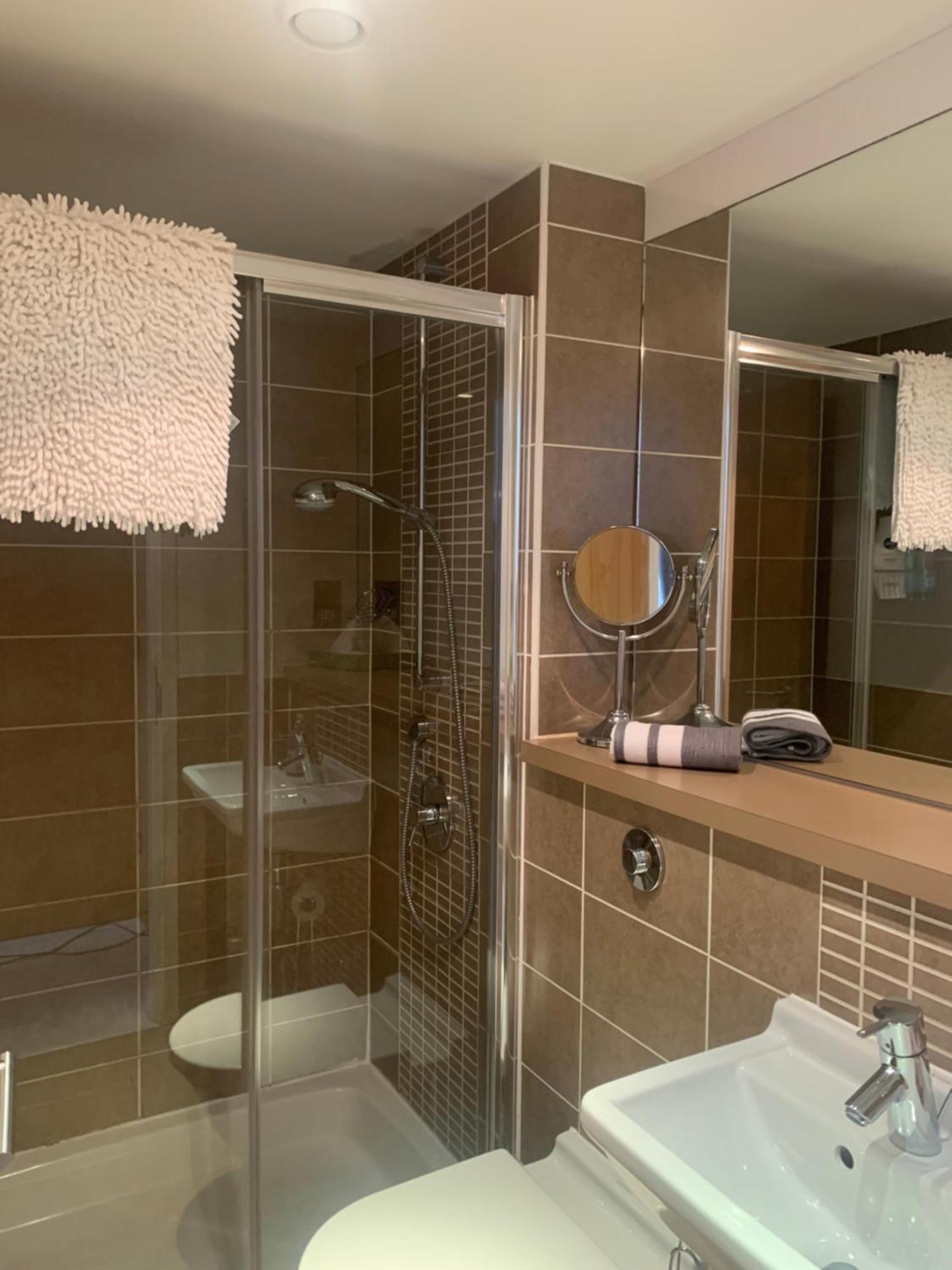 Apartment Merchant Luxury 2 Bedroom With Secure Parking Available On Request Glasgow