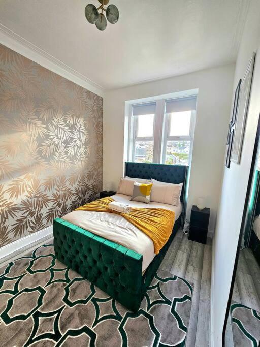 Spacious Haven With Free Parking * Glasgow