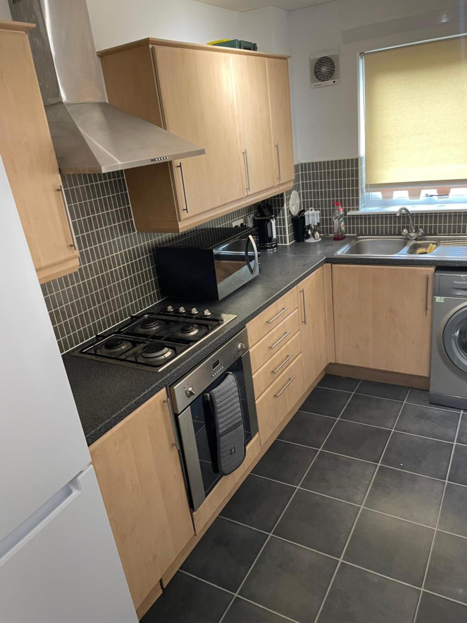 Apartment 3 Bed, 2 Bedroom City Centre Apt *