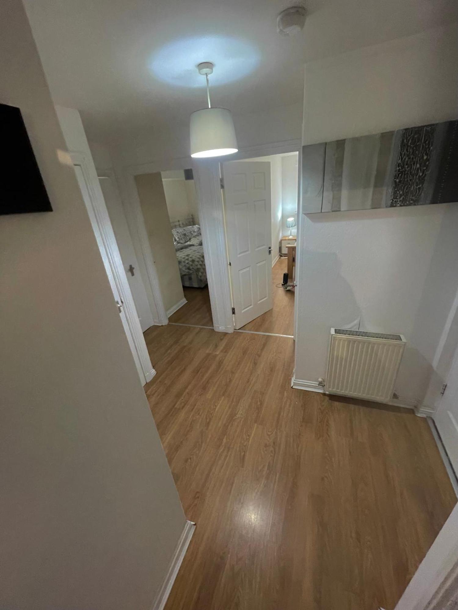 3 Bed, 2 Bedroom City Centre Apt Glasgow