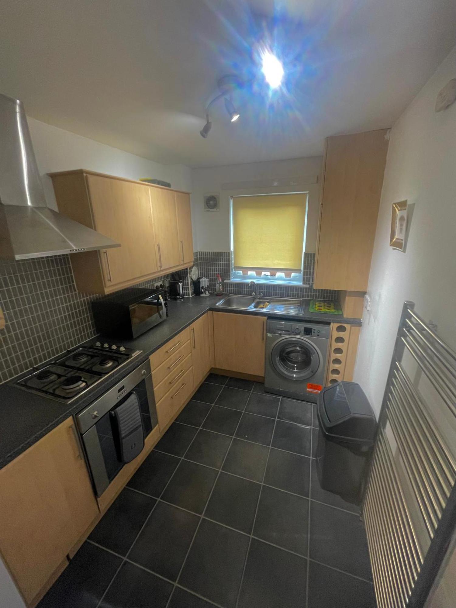 Apartment 3 Bed, 2 Bedroom City Centre Apt