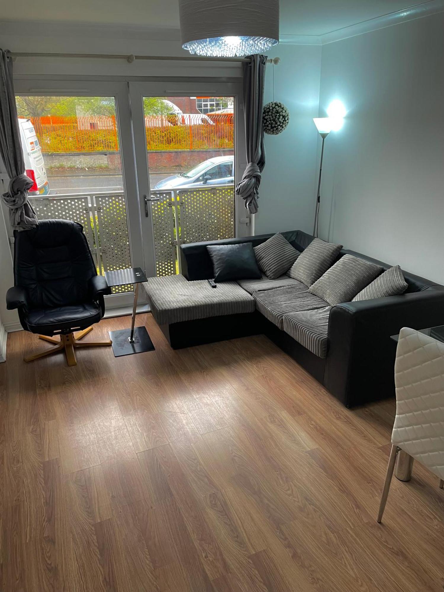 3 Bed, 2 Bedroom City Centre Apt Apartment *