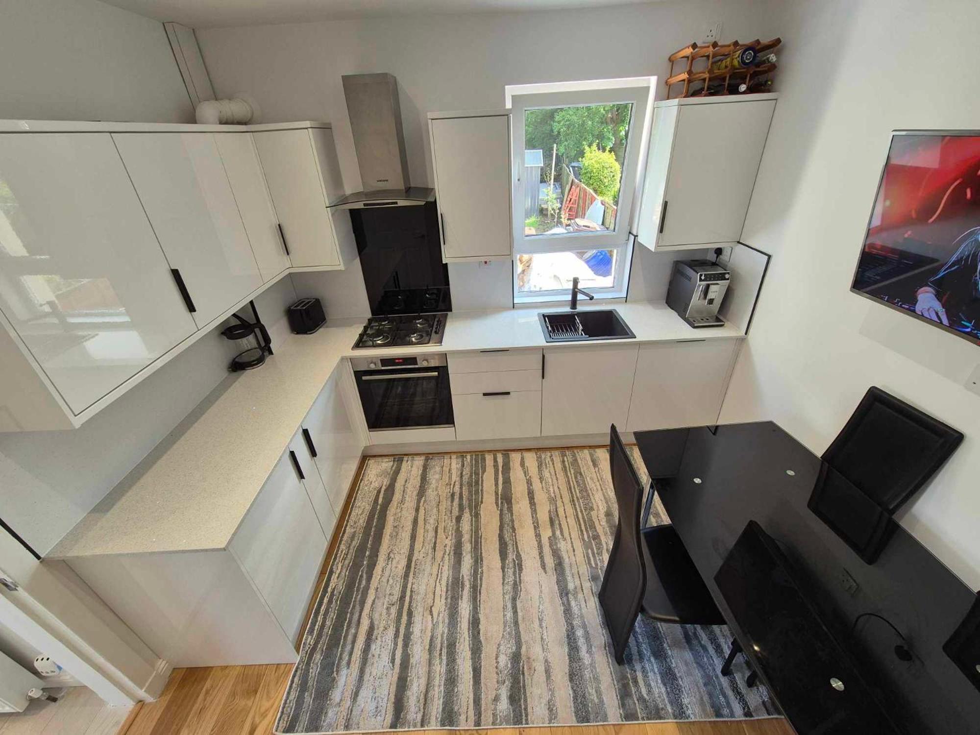 Holiday home Lovely House With Private Parking! Glasgow!