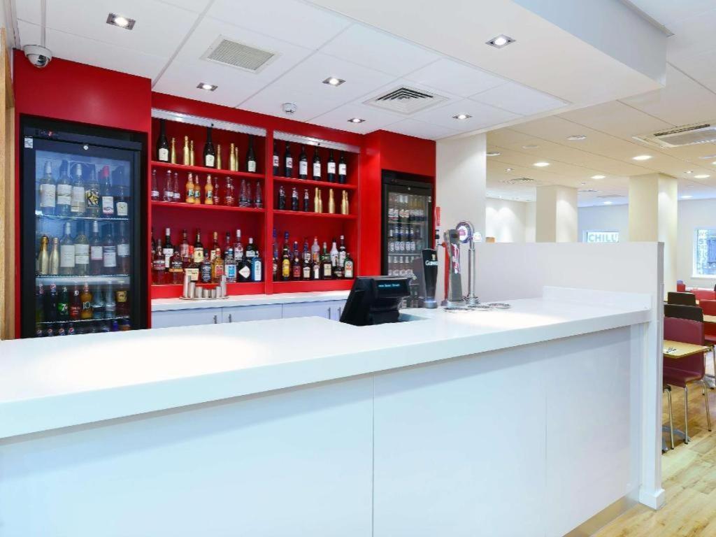 Hotel Travelodge Queen Street