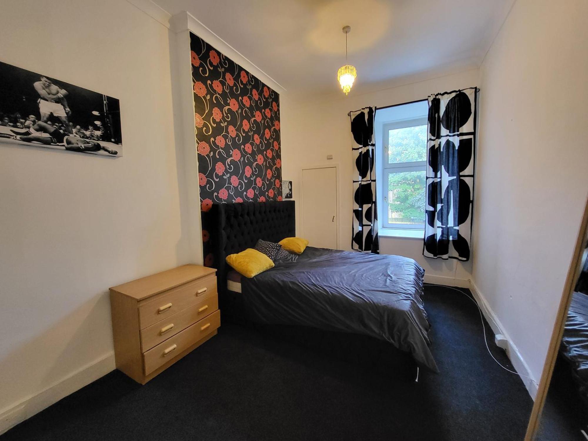 Apartment Victoria Road Glasgow
