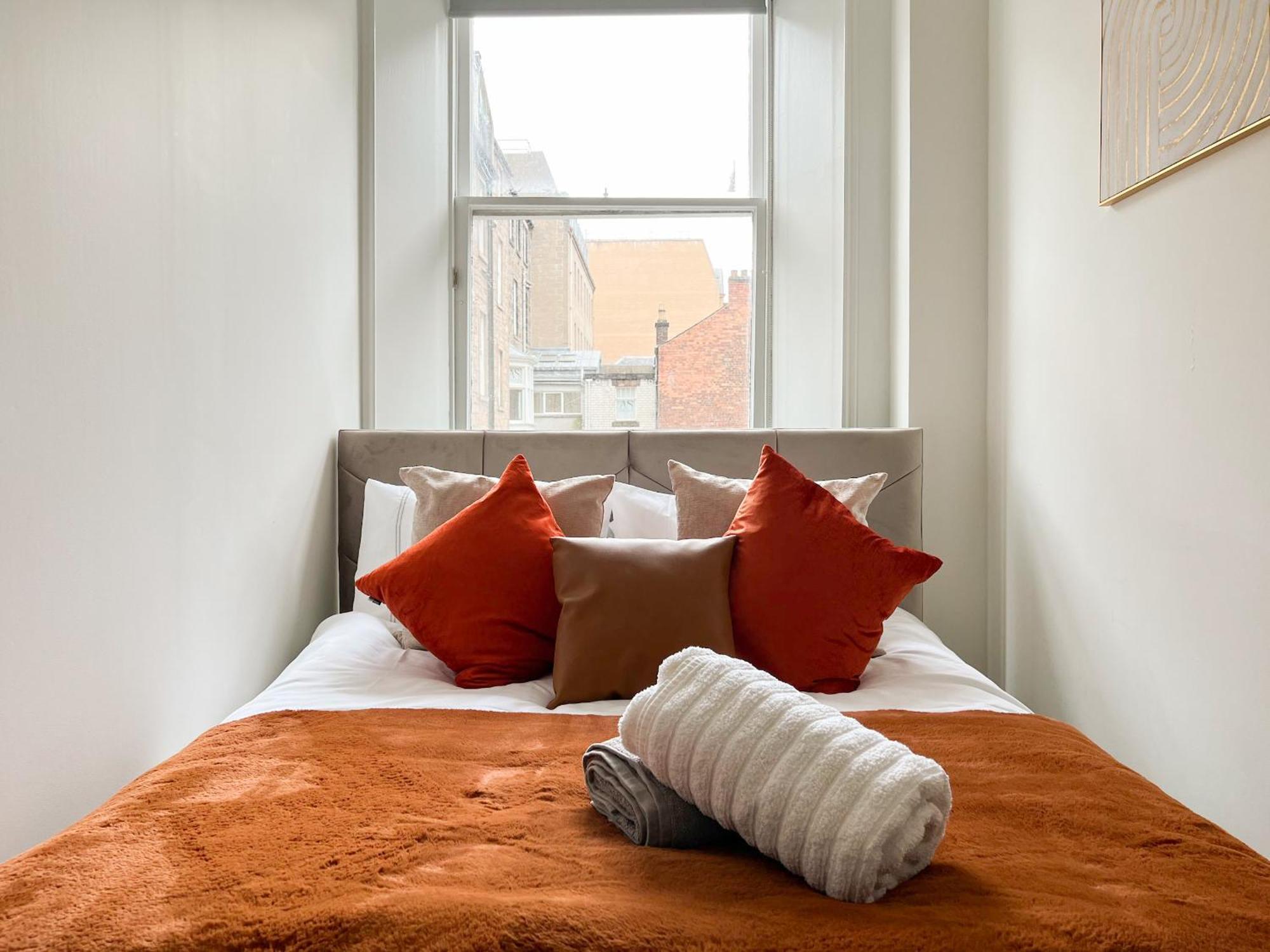 Large Blythswood * Glasgow