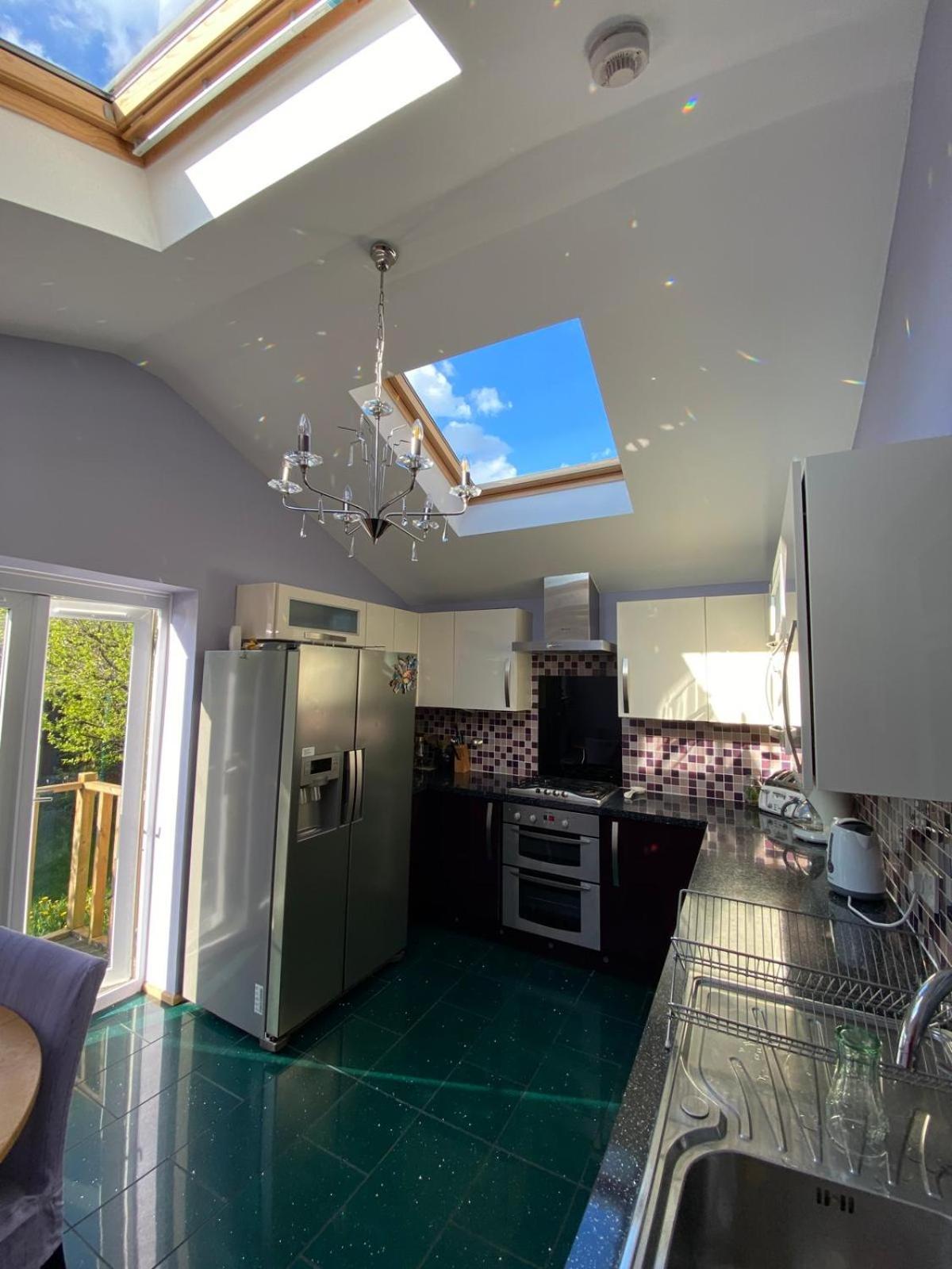 Stunning 3 Bedroom House With 2 Bathrooms Holiday home