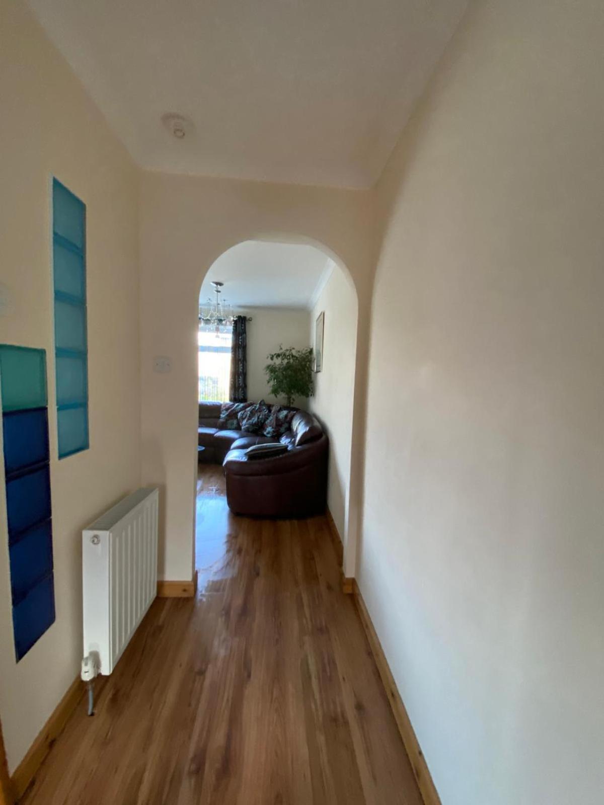 Stunning 3 Bedroom House With 2 Bathrooms