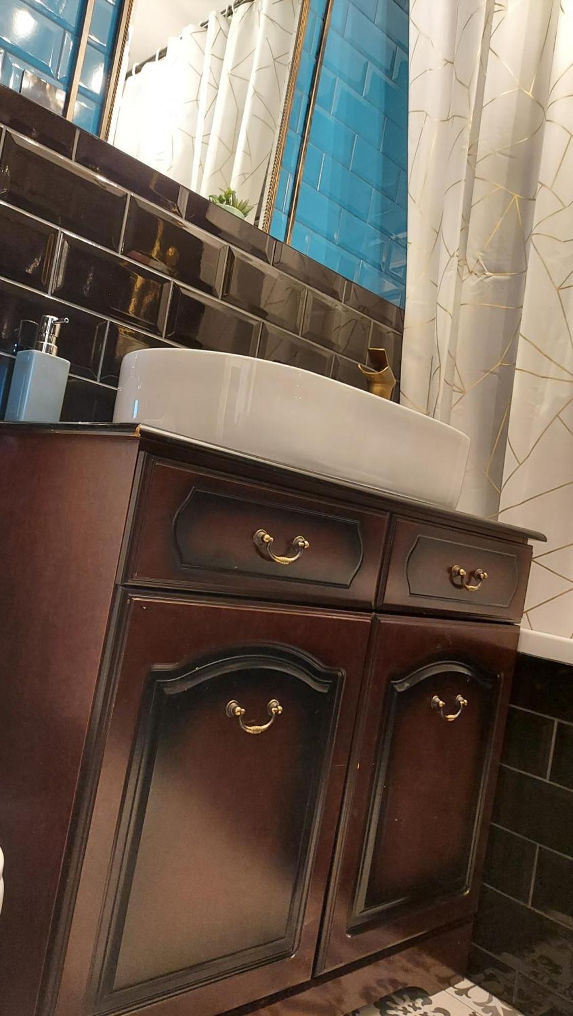 Luxurious With A Private Bathtub And Shared Toilet And Kitchen 10mins From Centre Homestay Glasgow