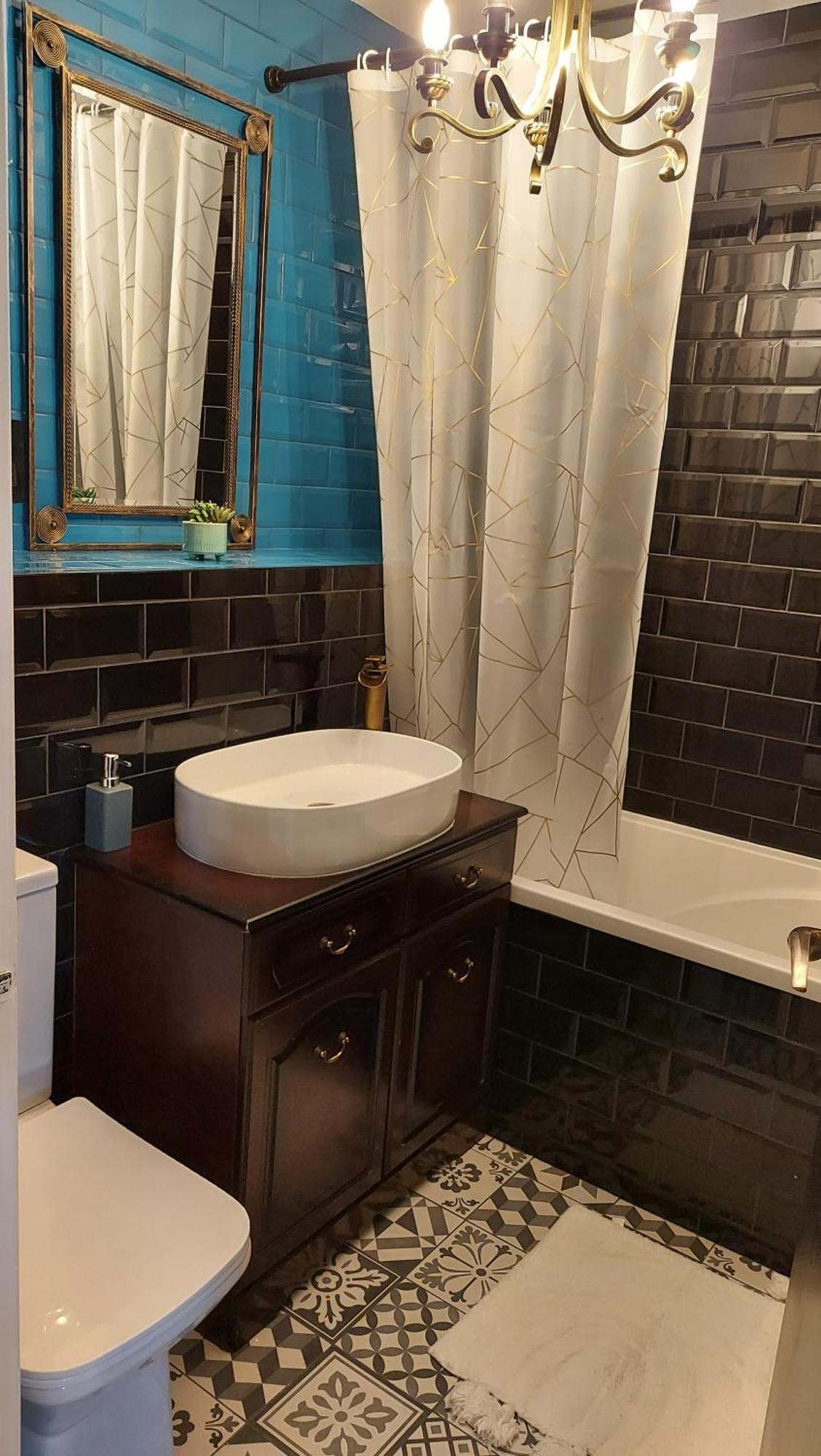 Luxurious With A Private Bathtub And Shared Toilet And Kitchen 10mins From Centre