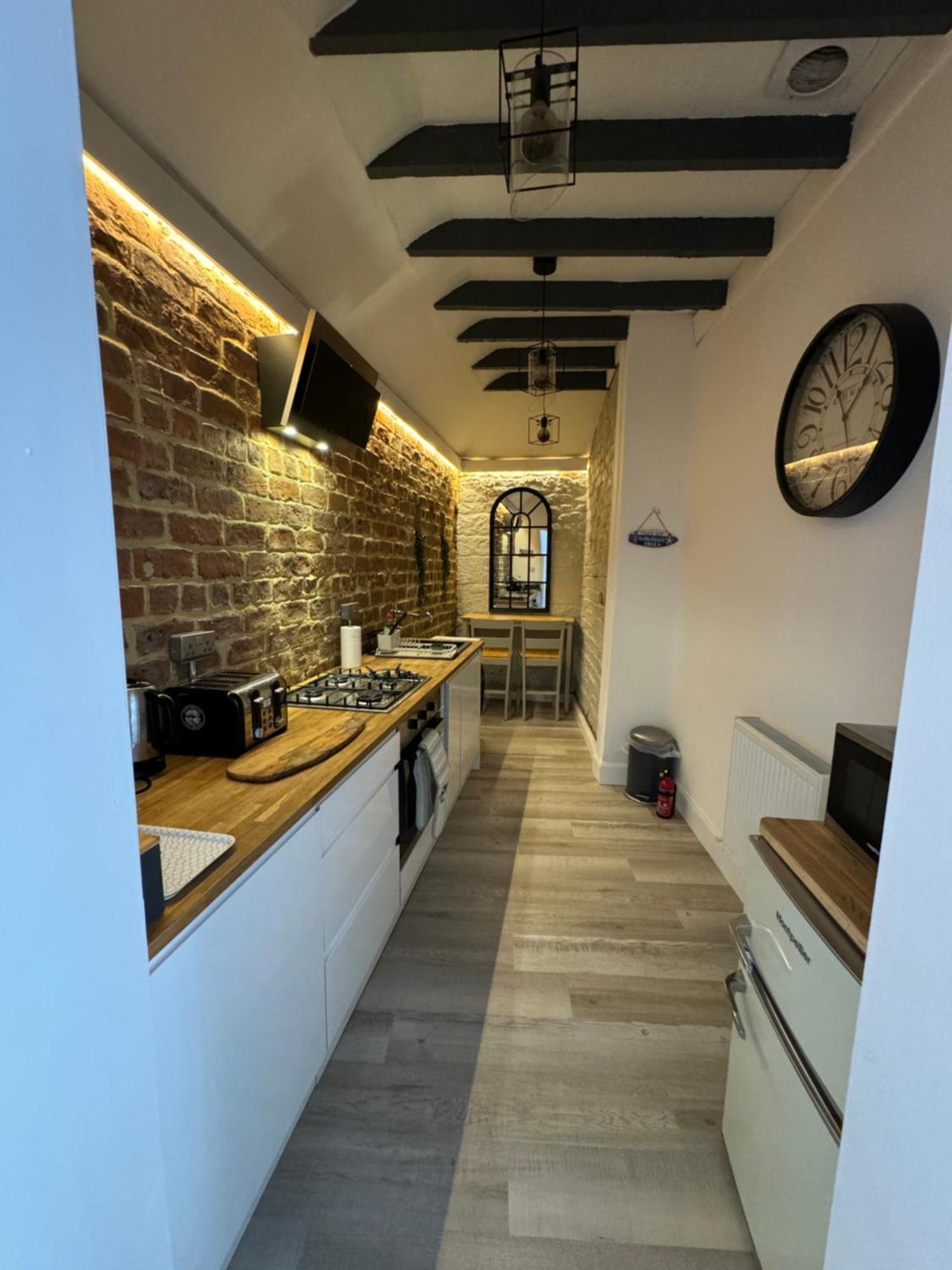 Angel Mews - Magical Mews In Heart Of Westend Holiday home Glasgow