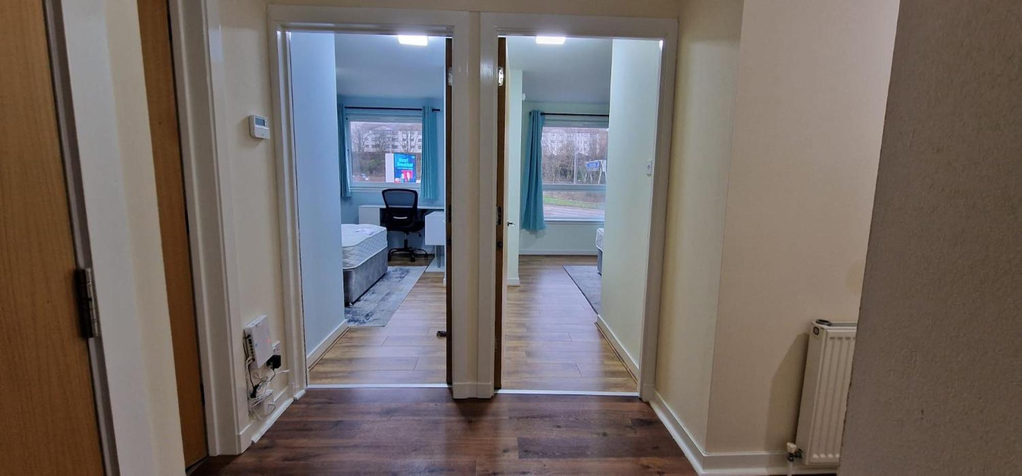 Cosy And Stylish 2-bedrooms,2-bathroom Prime Location Apartment