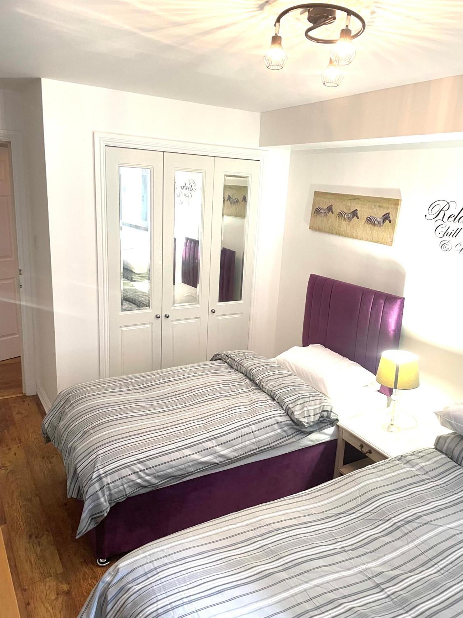 3 Bed ,2 Bedroom City Centre Apt Glasgow
