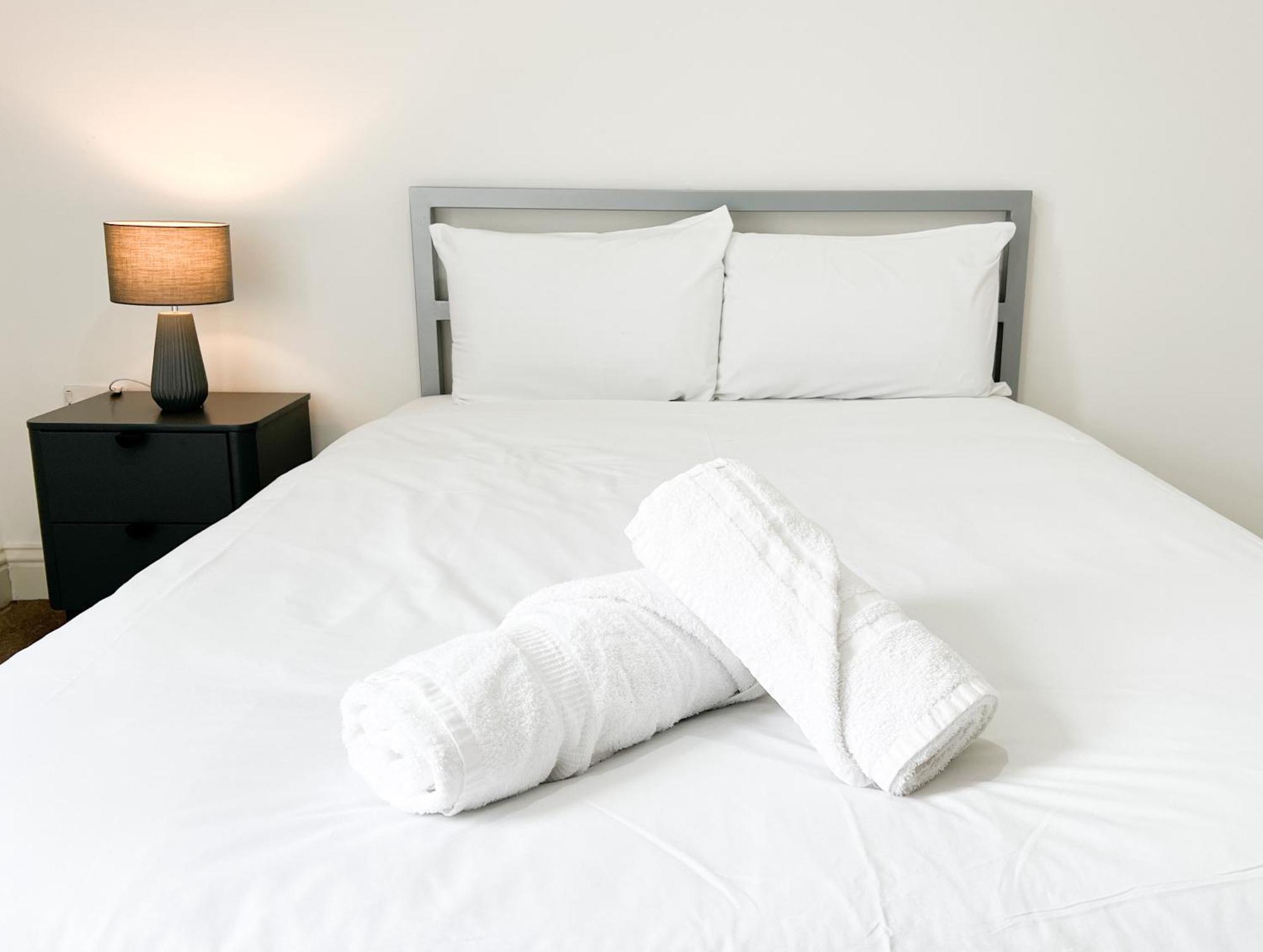 Chic Minimalist Retreat In Ibrox * Glasgow
