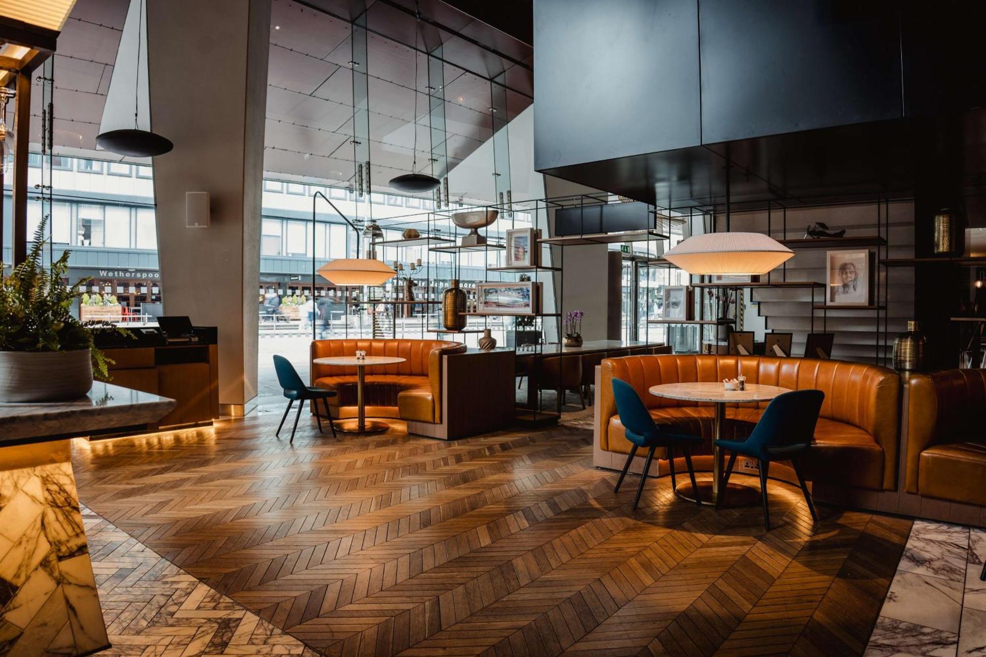 Radisson Blu Hotel, 4*