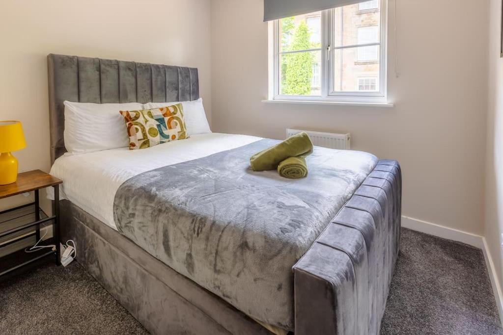 Modern 3 Bedroom In Holiday home Glasgow