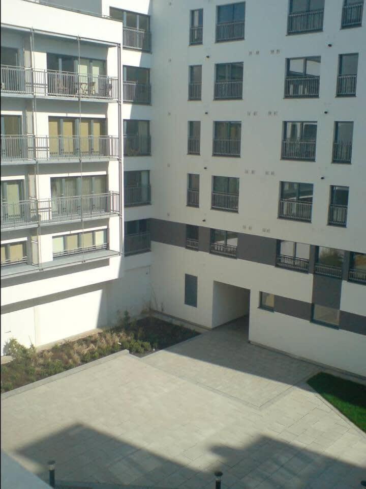 Apartment City Centre W Parking & Hyperoptic Wifi *