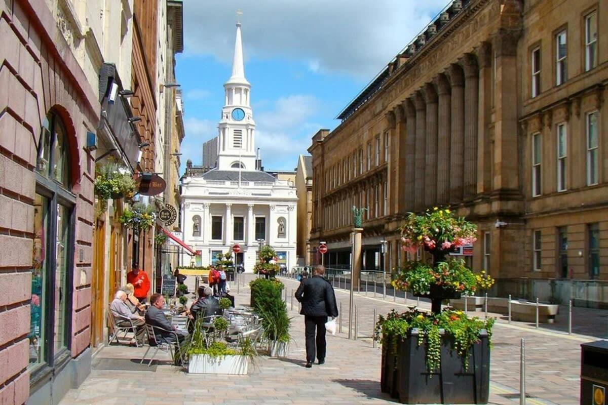 City Centre W Parking & Hyperoptic Wifi Glasgow