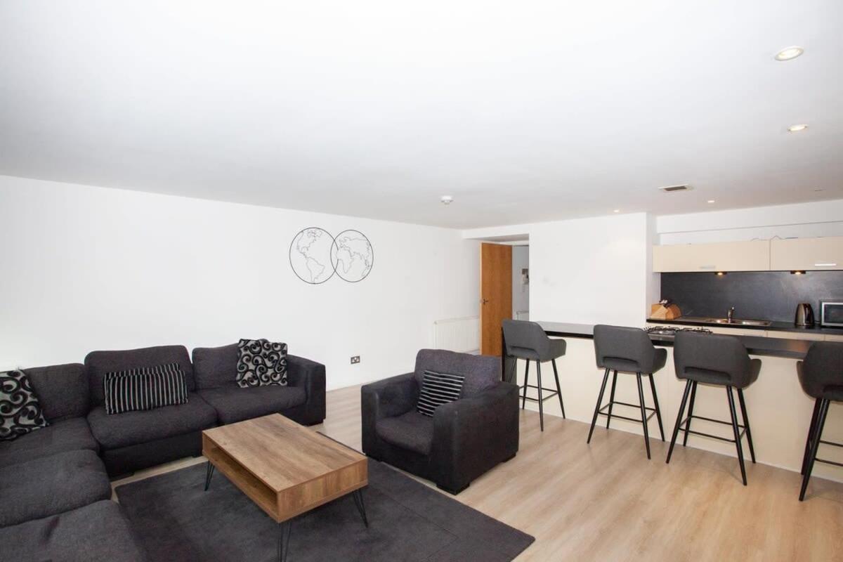 City Centre W Parking & Hyperoptic Wifi * Glasgow
