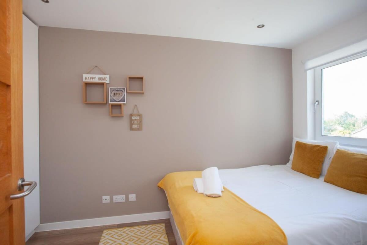 Apartment Mosspark Boulevard Exec Ii - Free Parking Glasgow