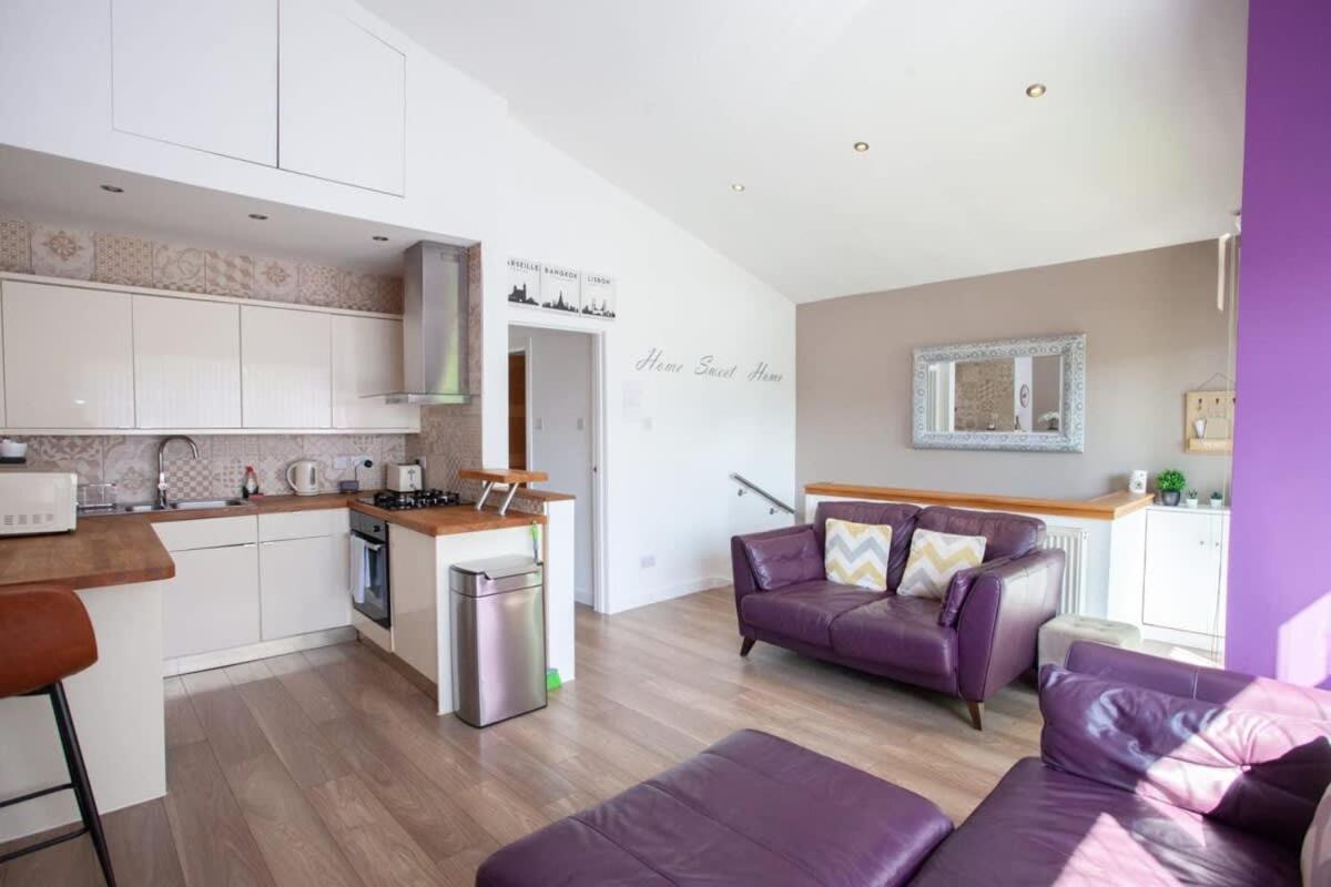Mosspark Boulevard Exec Ii - Free Parking Apartment Glasgow