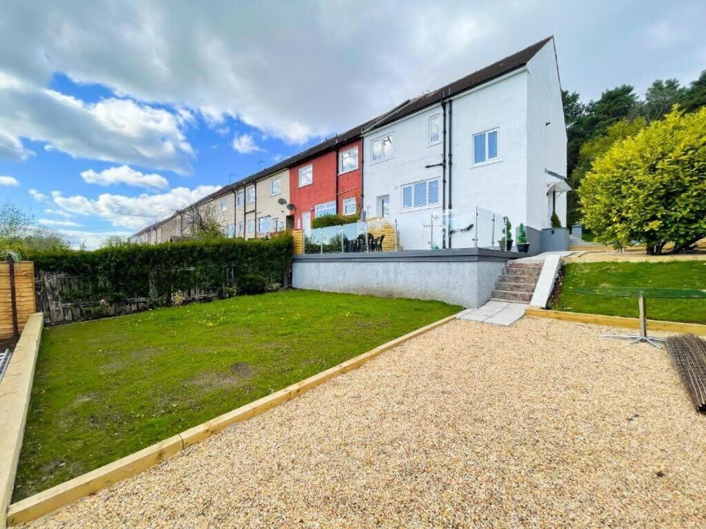 Beautifully Designed Pollok House Holiday home Glasgow