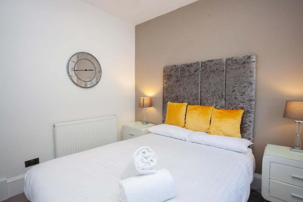 Holiday home Beautifully Designed Pollok House *