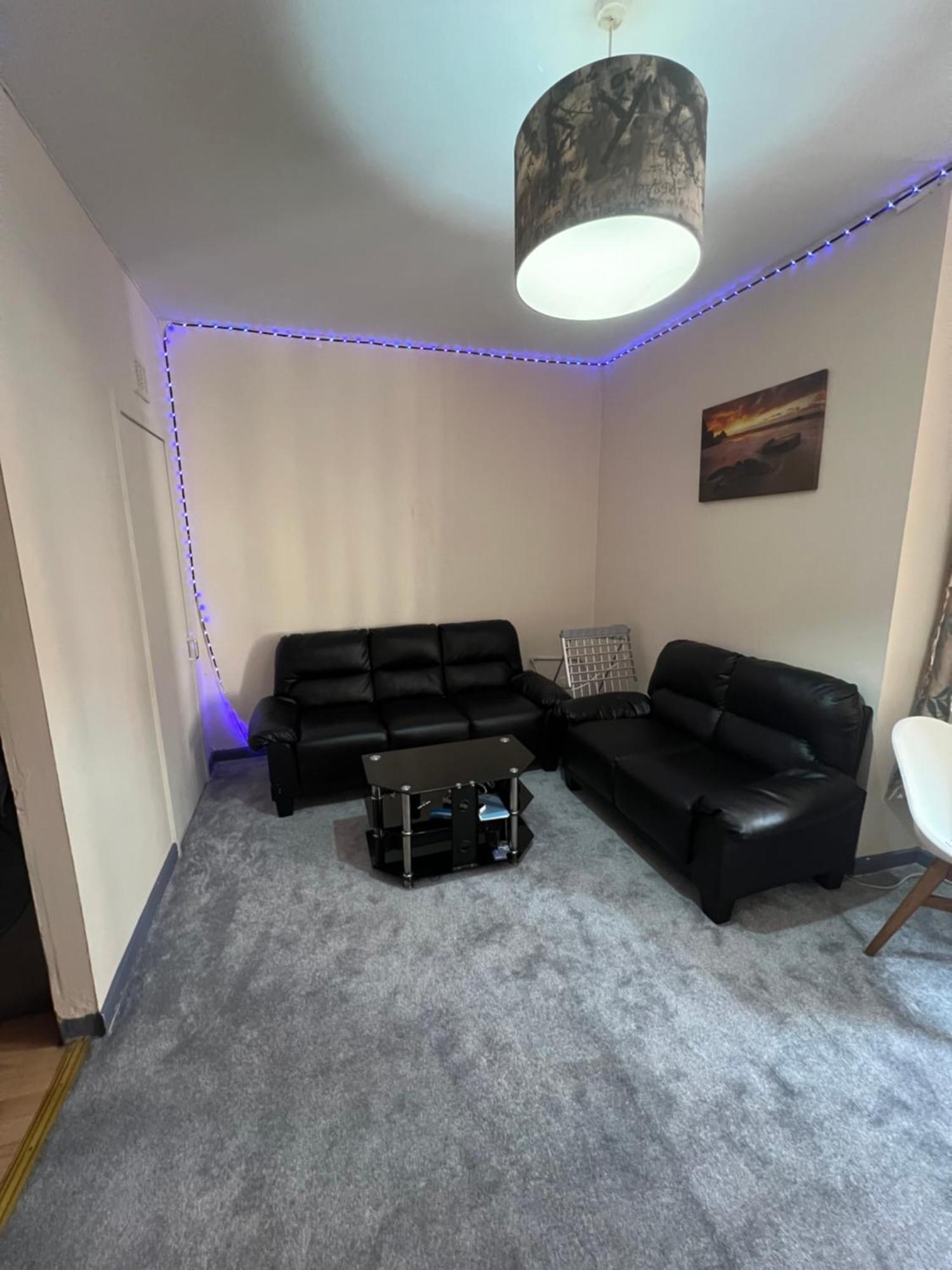 Theglasgow Apartament Apartment