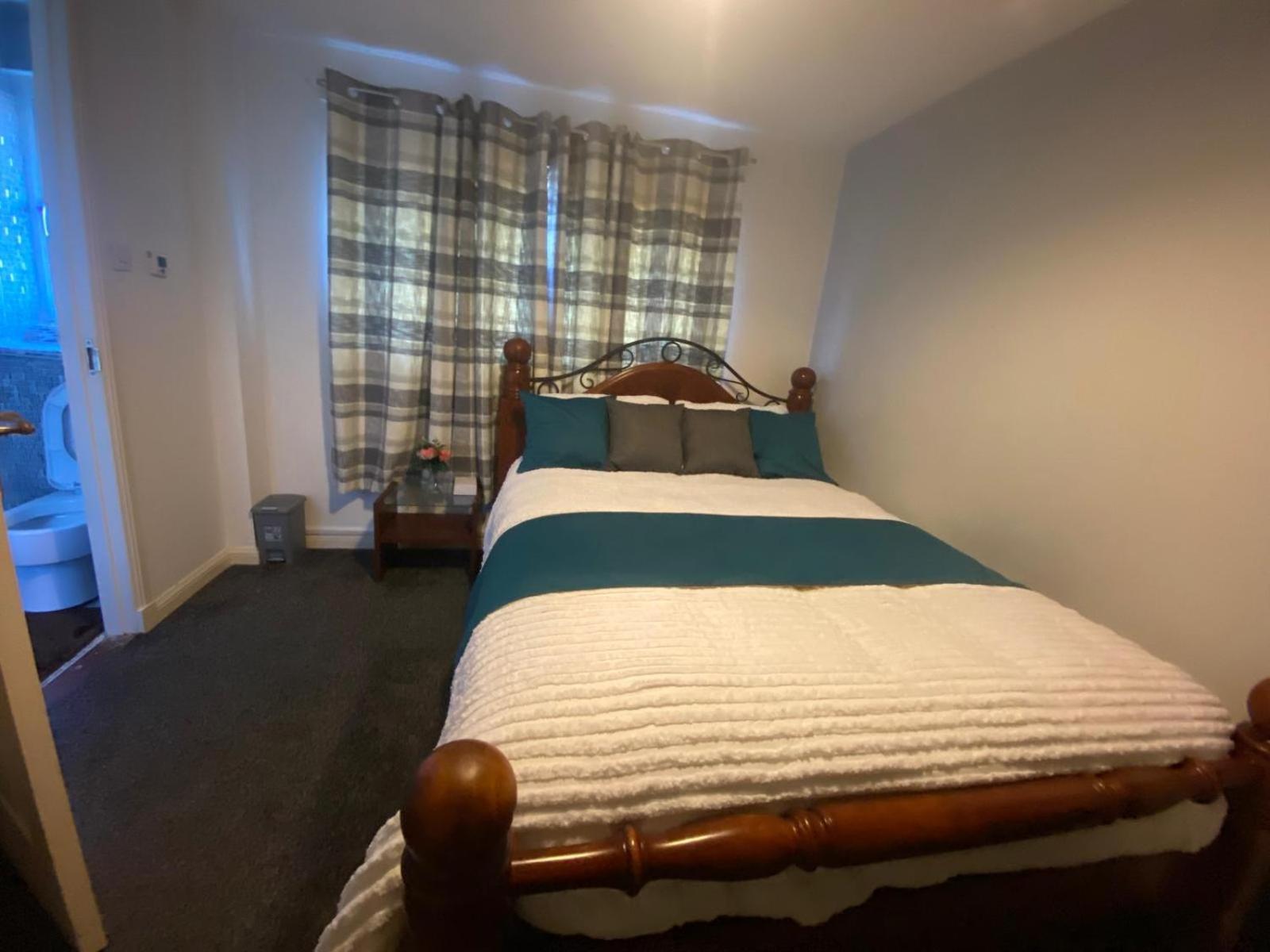 G4 House Bed & Breakfast Glasgow