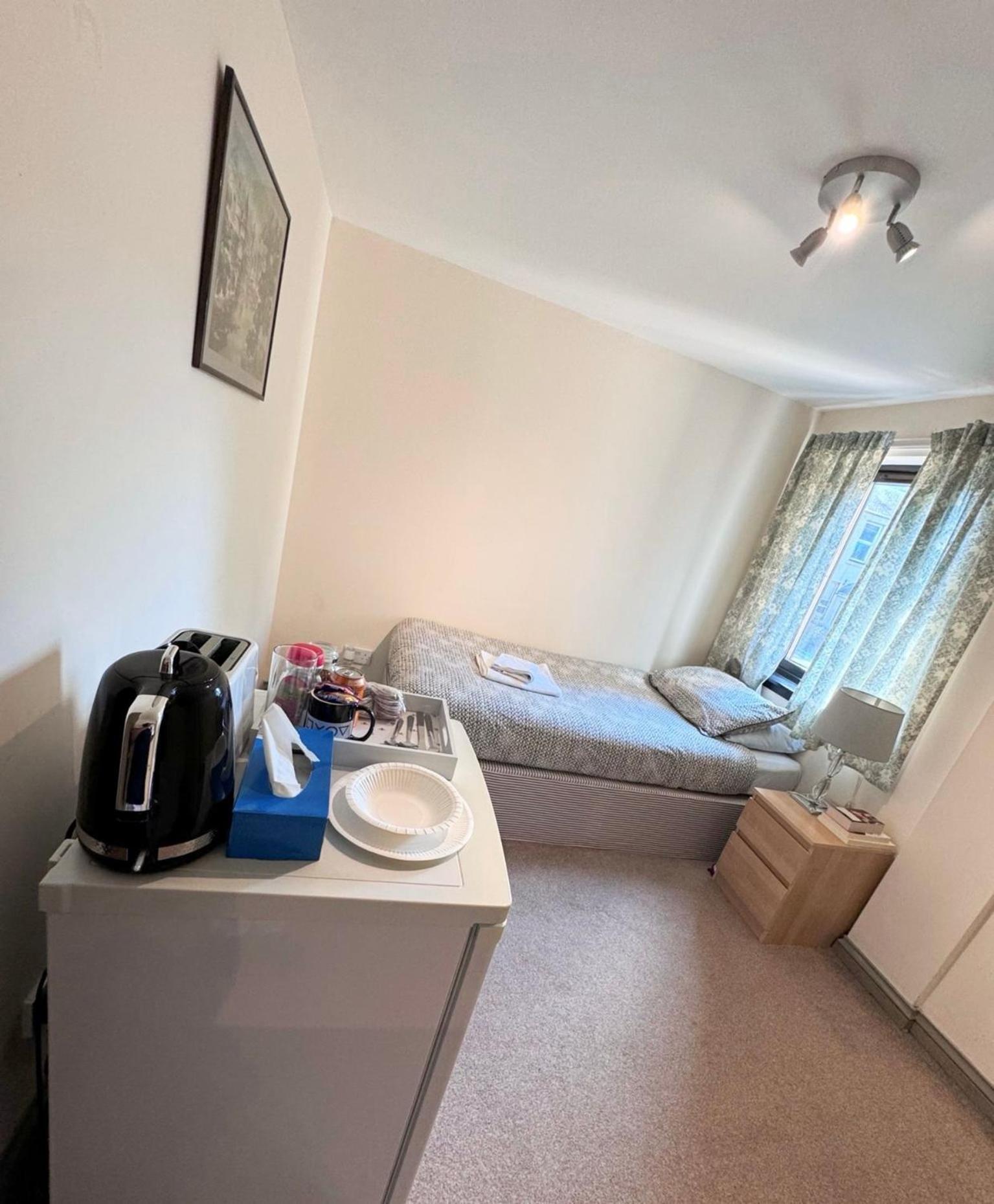 The Cozy Mini Haven With Comfy Single Bed Homestay Glasgow