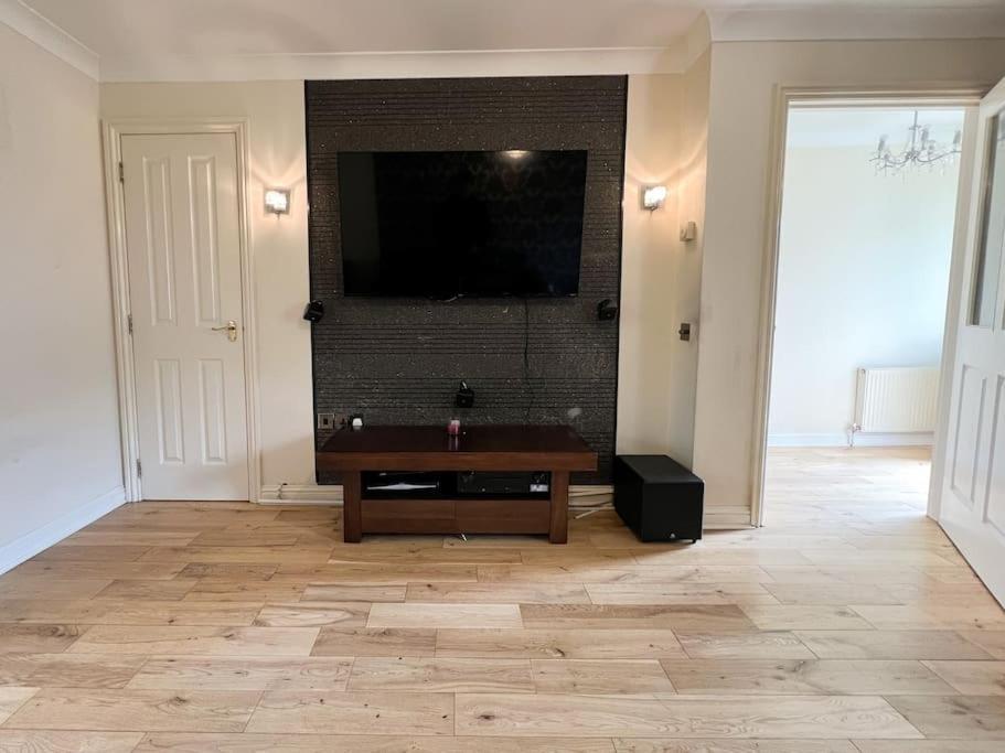 Semi-detached In