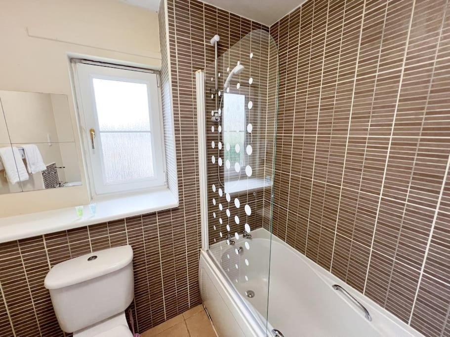 Semi-detached In * Glasgow