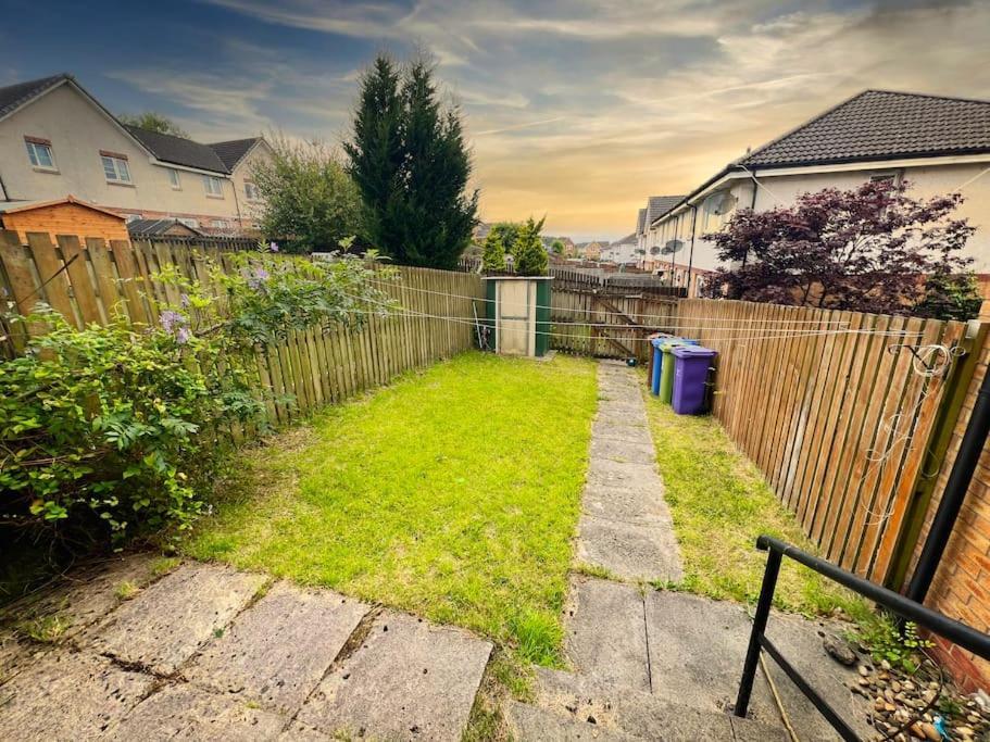 Apartment Semi-detached In