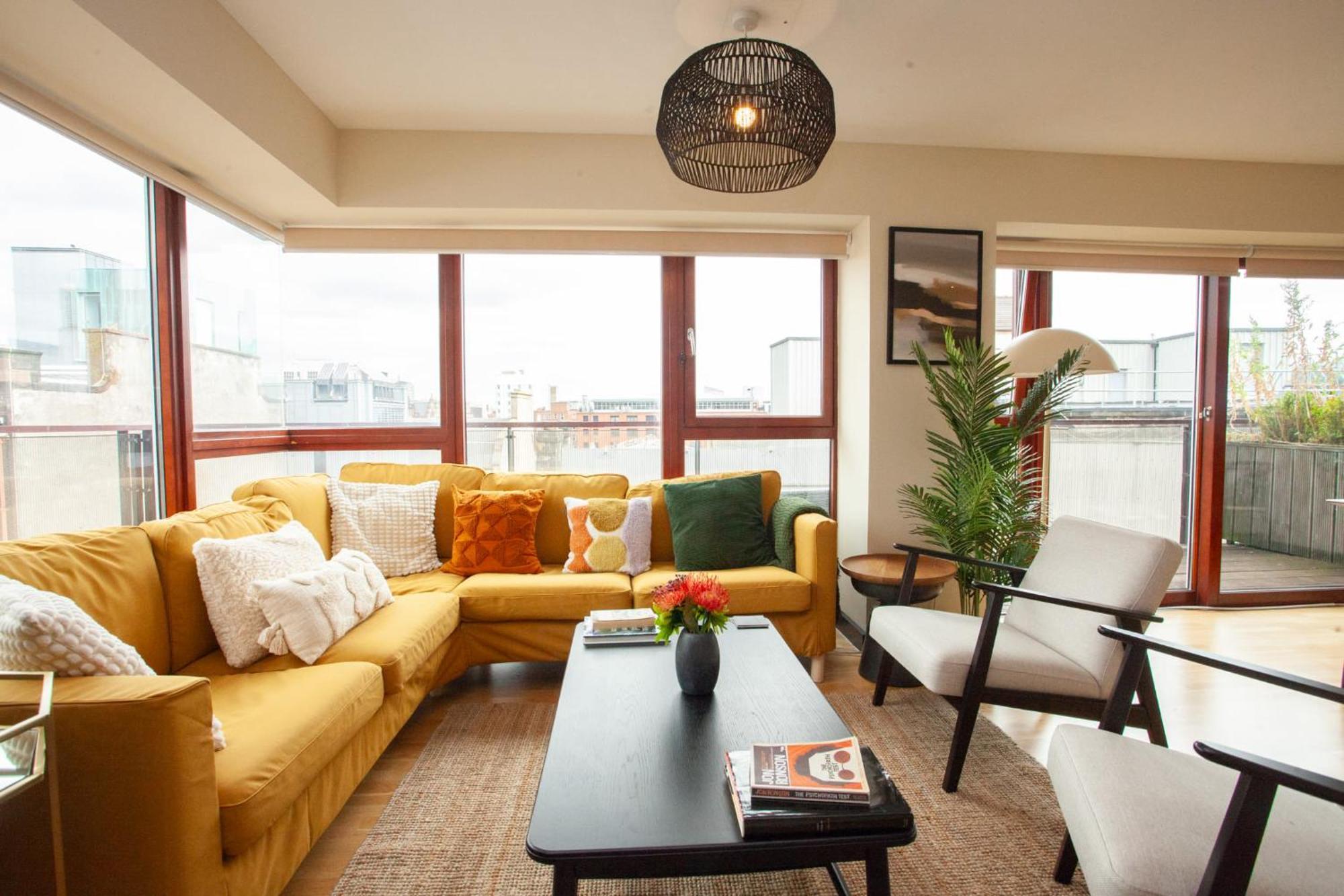Beautiful Penthouse In Centre Location Holiday home Glasgow